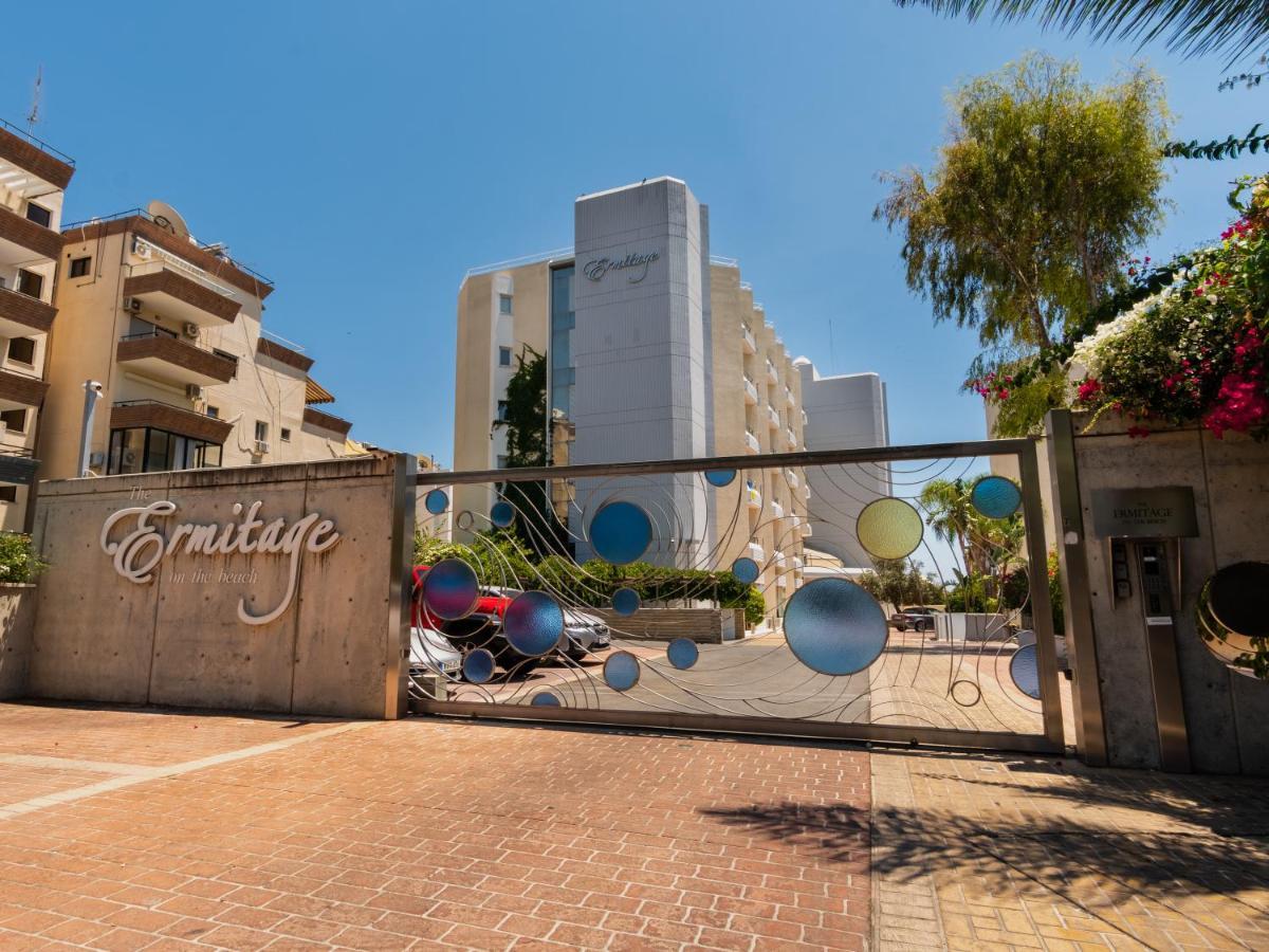 Sanders Ermitage On The Beach - Delightful 1-Bedroom Apartment With Sea View Limassol Luaran gambar